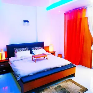 Chambres Meublées Avenue Cheikh Anta Diop , Dakar Sénégal