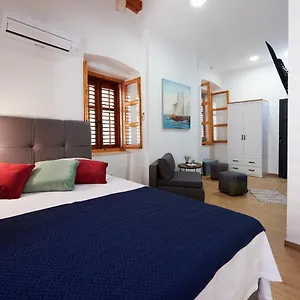 Tomy - Katy , Trogir Croatie