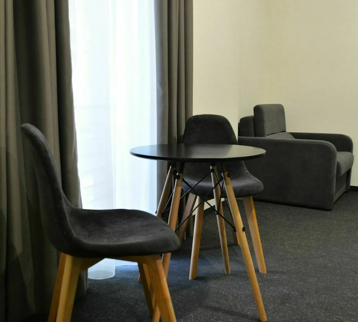Hotel Garnet Tbilisi 4*,  Georgien